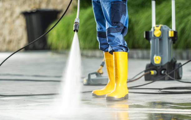 Why Choose Our Certified Pressure Washing Experts for Your Project Needs in Triangle, VA?